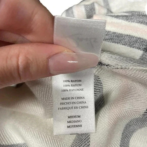 Rails Hunter Button Up Plaid Flannel Shirt White Gray Pink Size Medium - Picture 9 of 10